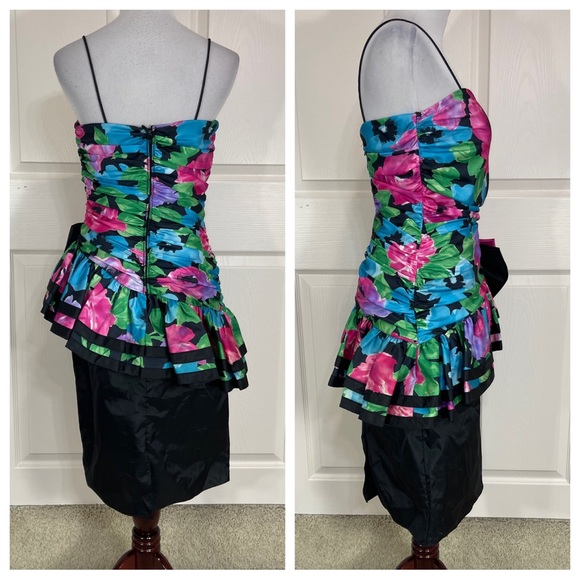 Vintage cocktail dress - Picture 4 of 8